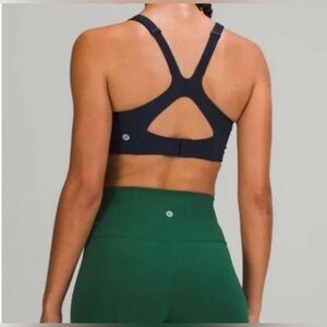 Lululemon Black All Powered Up Activewear Bra 34B